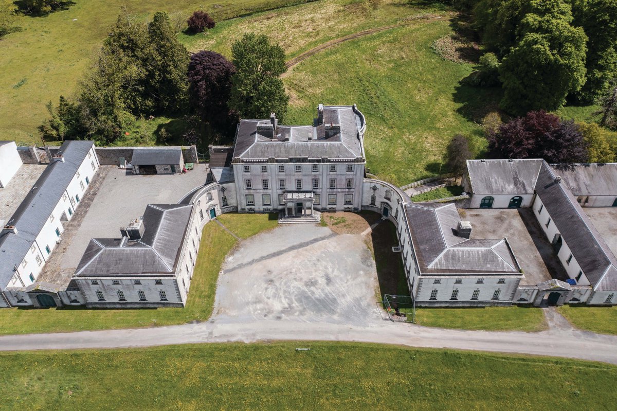 ⭐  A day out in Strokestown, Roscommon ⭐ 

During your stay at Gleesons, explore Ireland's Hidden Heartlands and the gems that lie within...

🌳Strokestown house is located only a 20-minute drive from Gleesons. 

#GleesonsRoscommon #Strokestown #IrelandsHiddenHeartlands