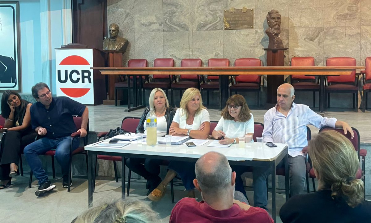 María Claudia Luján tweet media