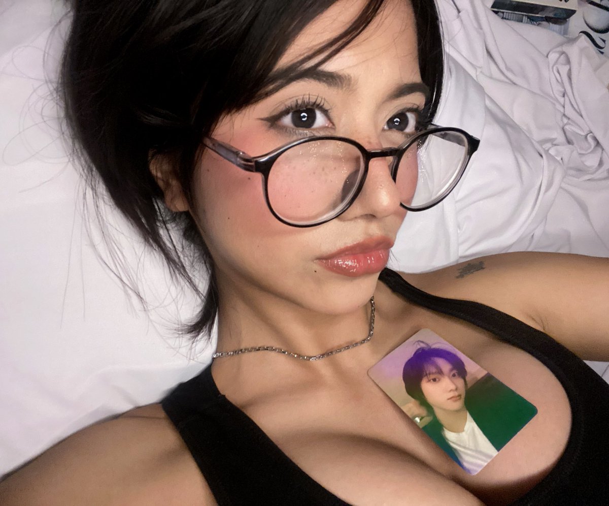 seunghoroll's tweet image. pretty girls for yeppi ☆ ໒꒱⋆ ˚｡