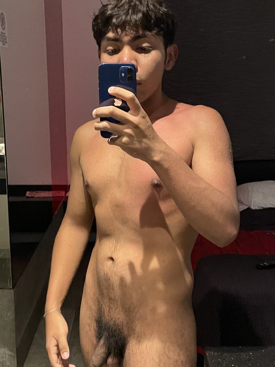 are19666's tweet photo. Saquen plan 
Rt y manden dm 
Me los preño 🥵🔥 https://t.co/ayliTF4wIR