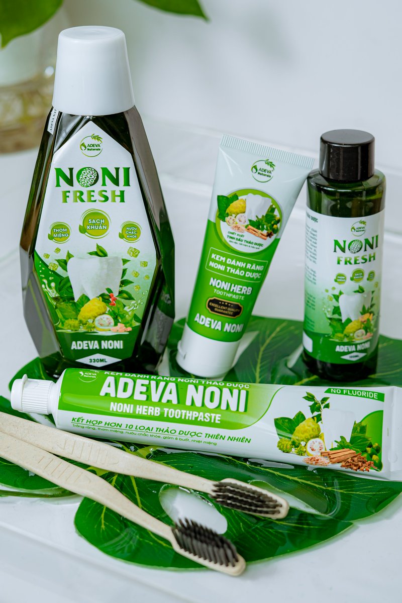 Kem đánh răng &amp; nước súc miệng từ trái nhàu – Ai dùng rồi cho mình xin review với! 🧐

Thấy bảo kết hợp hơn 10 loại thảo dược thiên nhiên, mình tò mò quá. Cư dân thị trấn X ơi, ai trải nghiệm rồi cho mình xin chia sẻ về hương vị và công dụng nhé! Thank you 😊