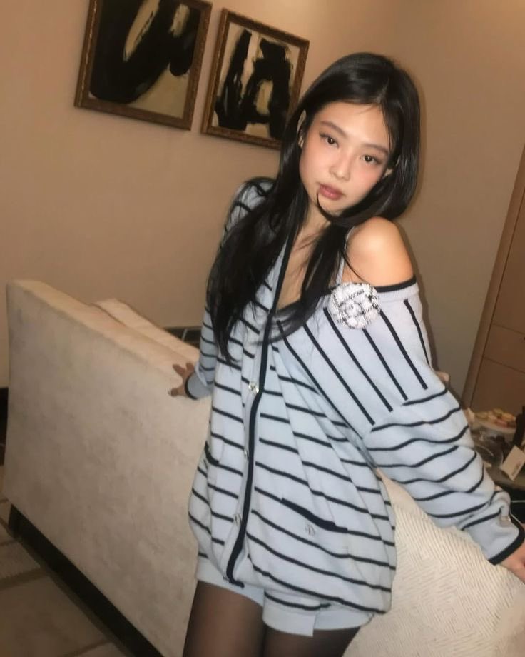D2 ❣️ 
Hello, Im kirah ! Looking for mutuals and friends 💕 

- slightly new to #stantwt &amp; #kpoptwt 
- she / her  
-  filo
- ult - Enhypen | port - Jennie 
- lets be friends ! 

♡/↺ to be mutuals 0.0 💕