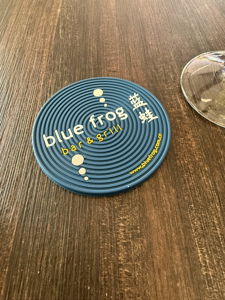 Alandbru's tweet photo. Visita obligada como cada año a @bluefrog #Shanghai, espectacular como siempre 👌❤️
#Bluefrog https://t.co/Lasy5lhiAW