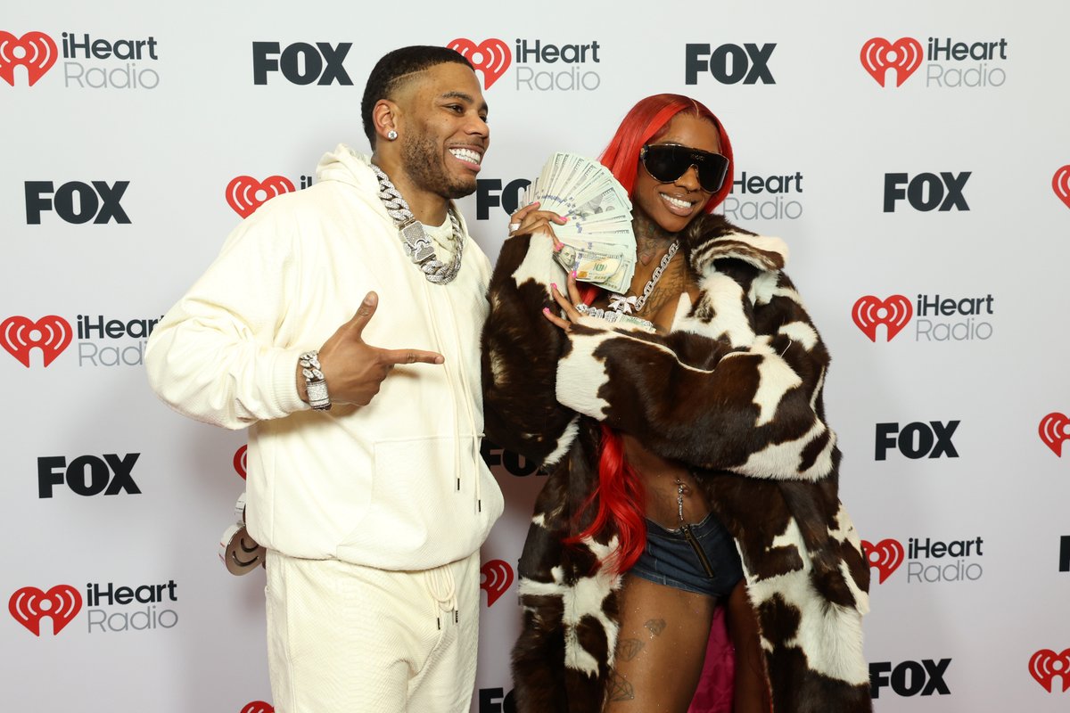 .<a href="/SexyyRed314_/">Sexyy Red</a> is me on pay day 💸😂 #iHeartAwards2025 

Stream the show now on <a href="/hulu/">Hulu</a>!