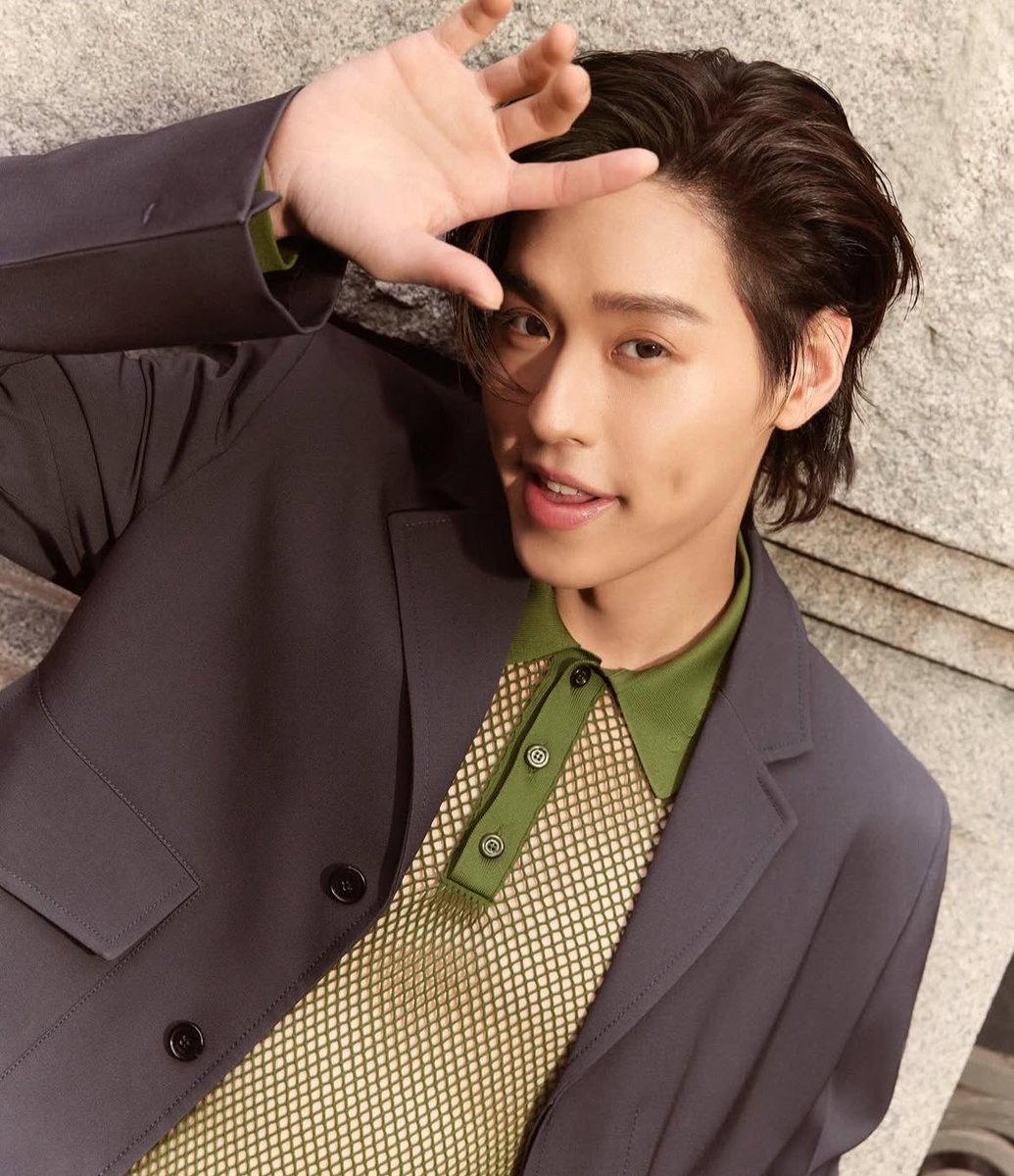 Harttbeat's tweet photo. พี่โก้บอก ELLE MEN ปก kinkin จาก Gucci Sold outแล้ววววว เย้🥳🎉 สุดยอดมากกกก❤️👏

#ELLEMENThailand
#ELLEMENandBillkin
#bbillkin @Billkin_Ent #บิวกิ้น 
#Gucci #GucciSS25
#ELLEMENMARCH https://t.co/hnkEP07WOE