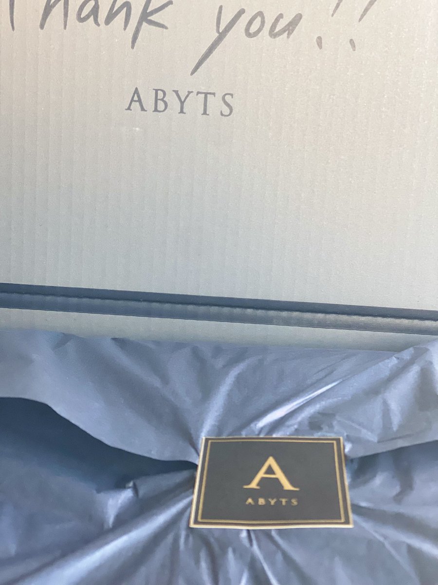 takeyuri77's tweet image. #佐藤健ABYTS
#佐藤健
シール　変わってる♡