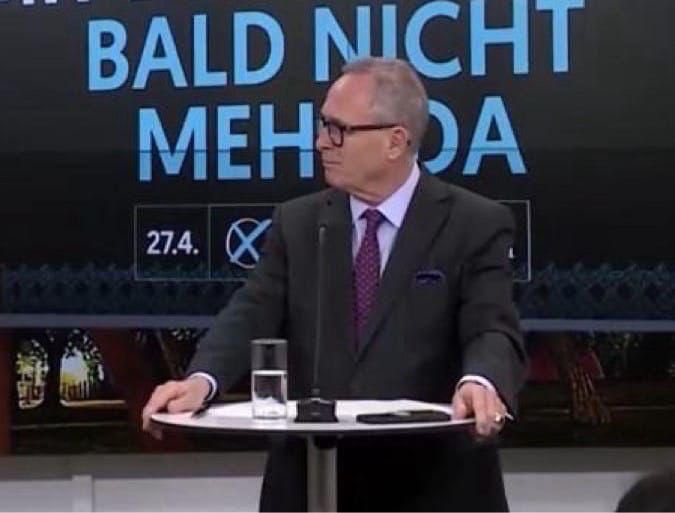 Das einzige Versprechen, das er halten wird. #baldnichtmehrdaKarl