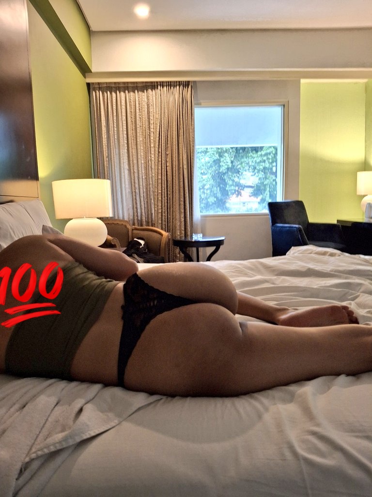 mr & mrs tweet media