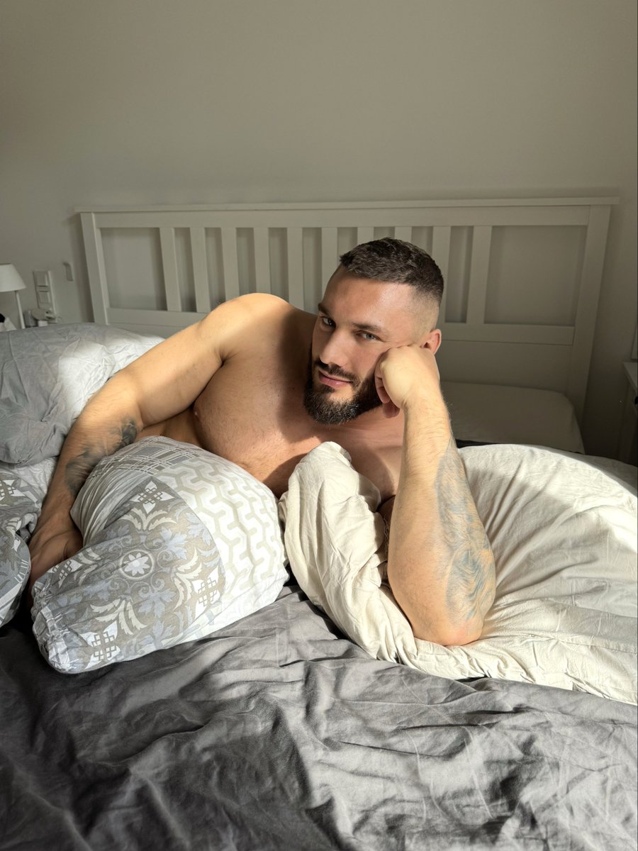 magnus6magnus's tweet photo. Totally wild and unexpected—my flatmate and I just had an unforgettable moment! 🔥🍑🍆🔞
Full Sex Video on Comment Section⬇️ https://t.co/R3ioukkTLn
