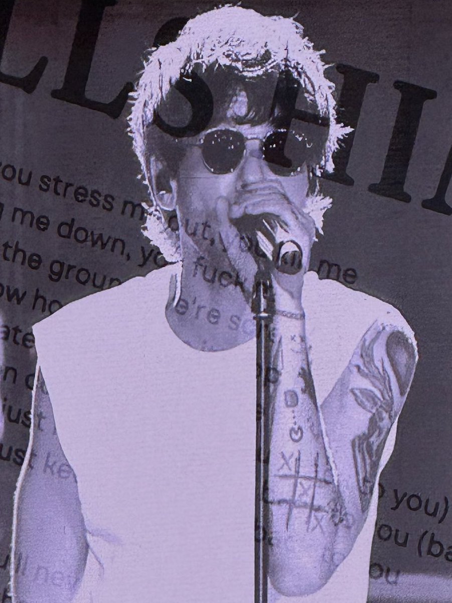 fendeless's tweet image. te amo