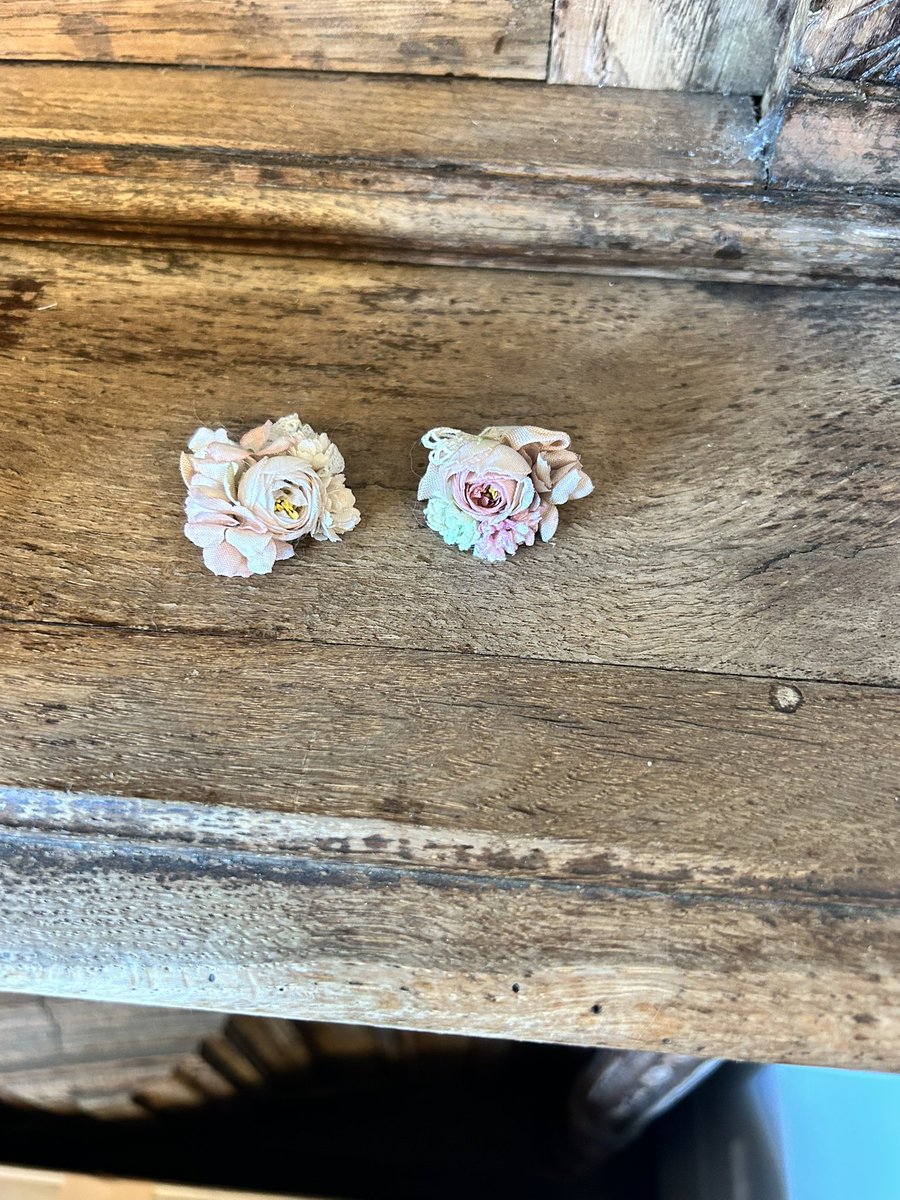 実店舗「🌸桜さくら🌸」イベント作品紹介🔔 ̖́-
𓂃 @nunohana_douce 様の作品です⸜🌟⸝

素敵な花冠と麦わら帽子👒
• ───── ✾ ───── •

instagram.com/p/DHVIkMsSPzc/…

#イベント #ハンドメイド #ドール小物