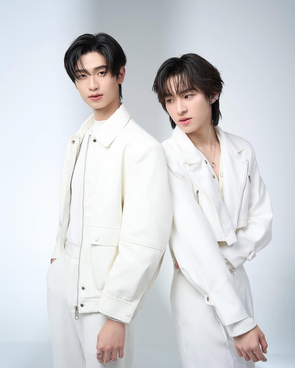ForThomaskongTH's tweet photo. 📷 IG Update (18.03.25)
: kongjiro
🎬
#HOLOFACE #HOLOFACEThailand #EMDISTRICT #EMSPHERE
ꔛ https://t.co/5XlopzA6Zy
#kongjiro
#โทมัสก้อง ; #thomaskong https://t.co/NKBoL0x855