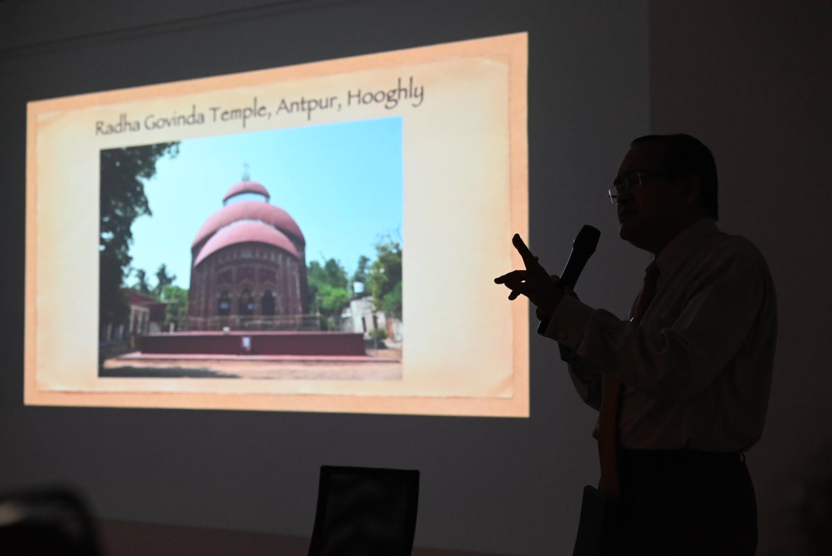 At Birla Academy of Art &amp; Culture last Sunday evening while delivering a presentation on "Terracotta Temples of West Bengal". It was a packed hall.