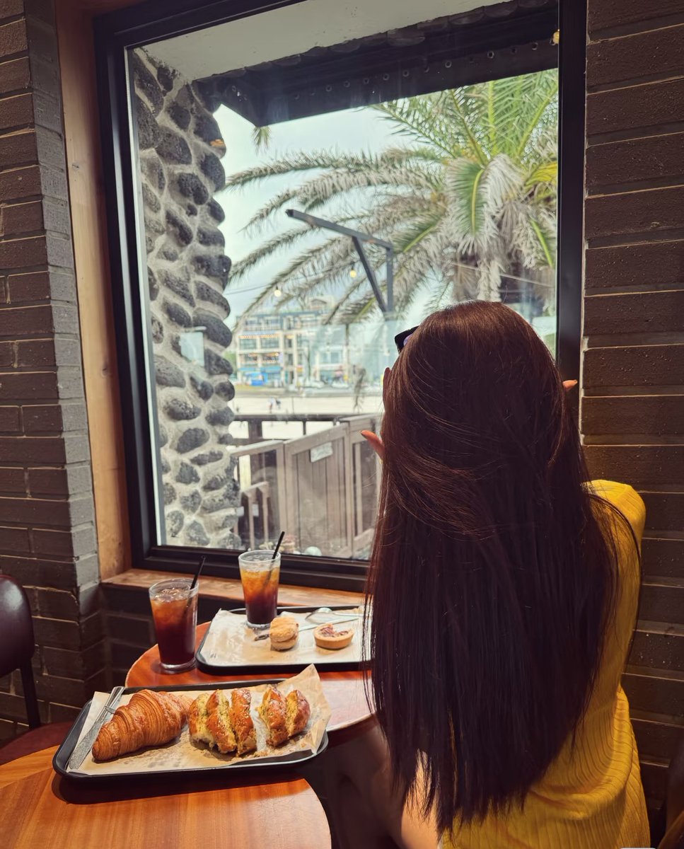 ⚠️今日要闻： 
1⃣ hyperliquid 50倍杠杆巨鲸再次全仓做空btc,仓位高达5.2亿美元
2⃣数据：meme币市场大幅回调，gmci meme指数下跌90%
3⃣何一寻求关注bnb项目并征求社区意见，币安钱包推出6个月零手续费交易活动   
4⃣wlfi 宣布已将btc eth trx link sui ondo纳入战略代币储备！