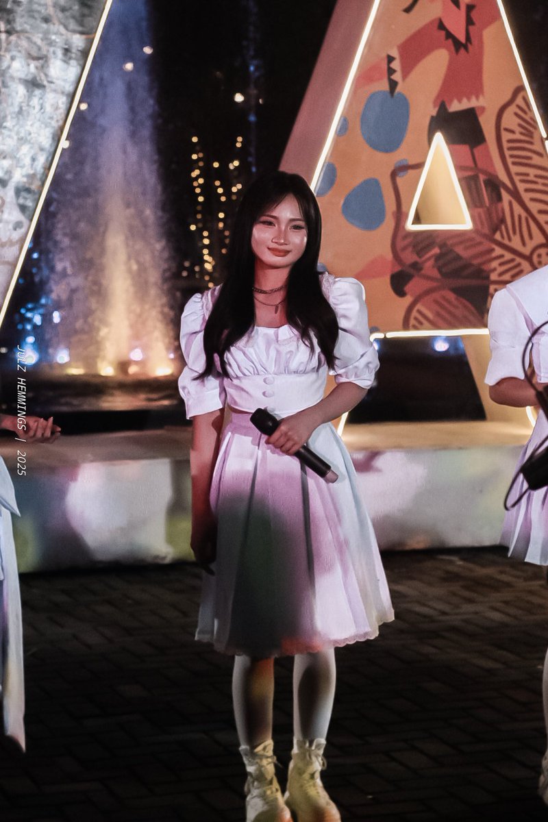 JulzHemmings's tweet photo. γ KAIA - ALEXA γ π²
π03.17.25 - SM LANANG PREMIER, DAVAO CITY
@KAIA_Members ALEXA π
KAIA WALKIE TALKIE AT DAVAO
#KAIA #KAIAatDavao #WalkieTalkieByKAIA #SMLSquad https://t.co/UnPAWIQyty