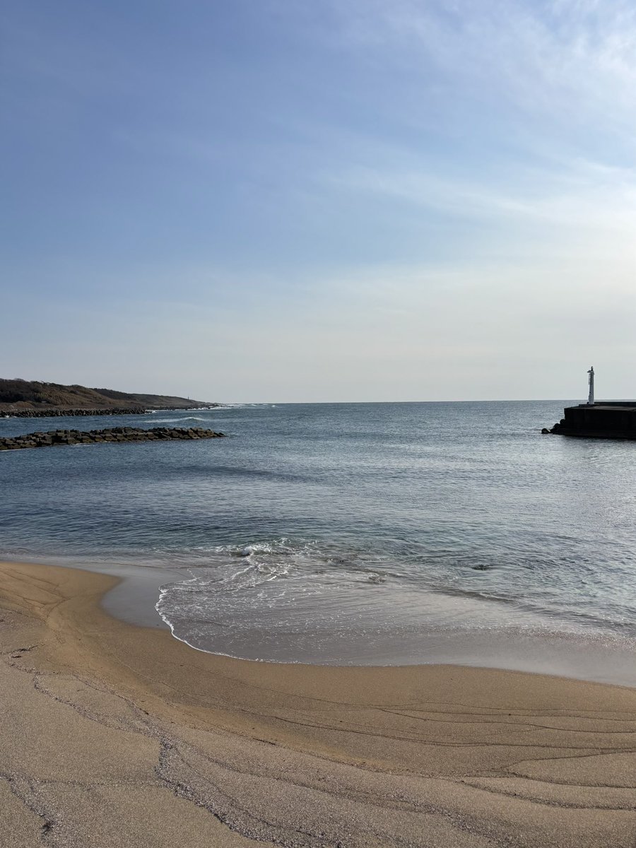stella_noto's tweet image. 今日も美しい能登の海と街並み
能登志賀町赤崎漁港
