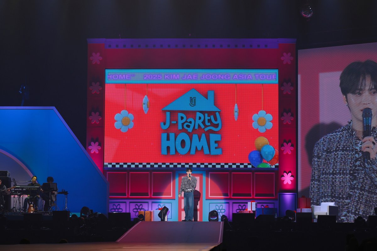 Kkorepo's tweet photo. 「取材レポ」#JAEJOONG（#ジェジュン）　アジアツアーの日本公演で来日　「日本はあったかい国。家族だよ！」
#キムジェジュン
🔗https://t.co/YiarYfQZbC https://t.co/nzPTvALnle