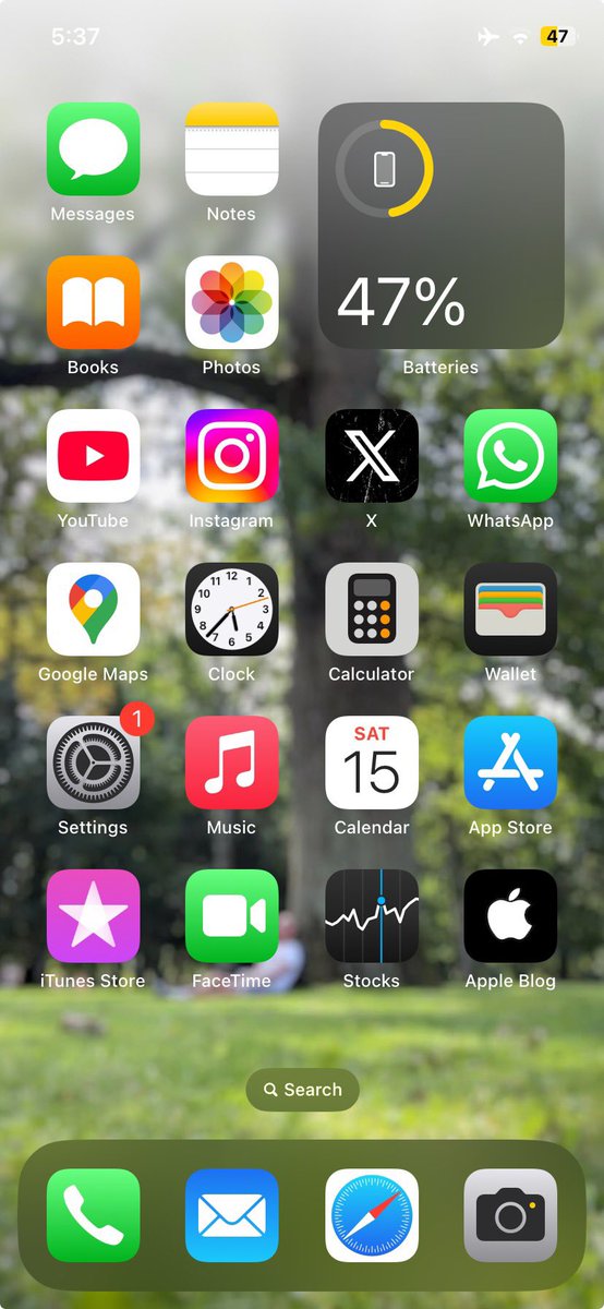 AppleBloggerUX's tweet image. Apple degradation or development? Which better iOS 19, iOS 18 or iOS 6 icons pack? #Apple #ios19