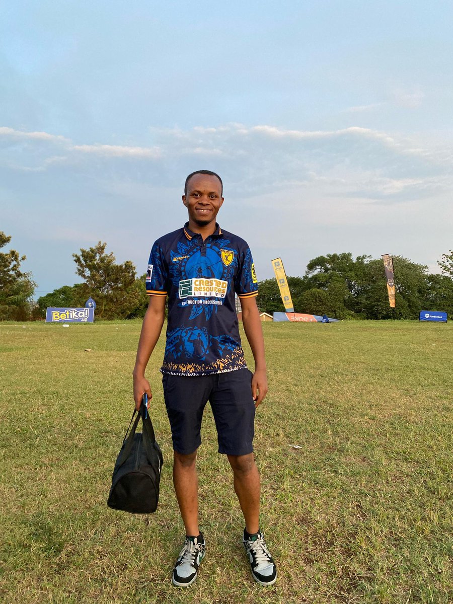 Our own Mr. Safe hands looking good in that Komodo 🦎
#Road2FortPortal 
#NLLXV