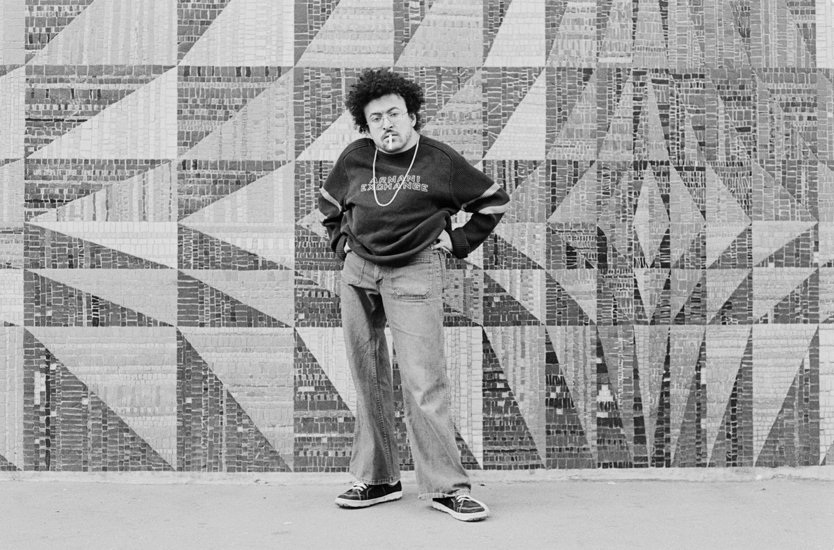 Today marks one year since Cola Boyy’s passing. Record Makers honors his legacy with his posthumous album Quit to Play Chess (May 23) and a new single, Babylon, featuring a tribute video pieced together from his creative vision.

Listen Now: youtube.com/watch?v=WvZd5S…