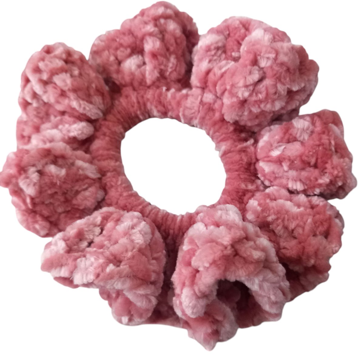 New colour scrunchie added on my store
#scrunchies #crochet #handmade #shopify 
Laurascrochetpage.myshopify.com