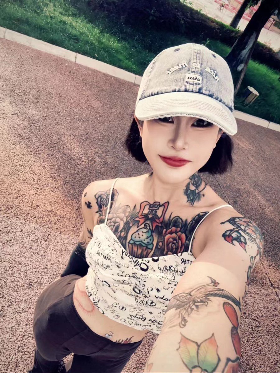 严杜尧亲妈的阳痿绿龟🐢 tweet media