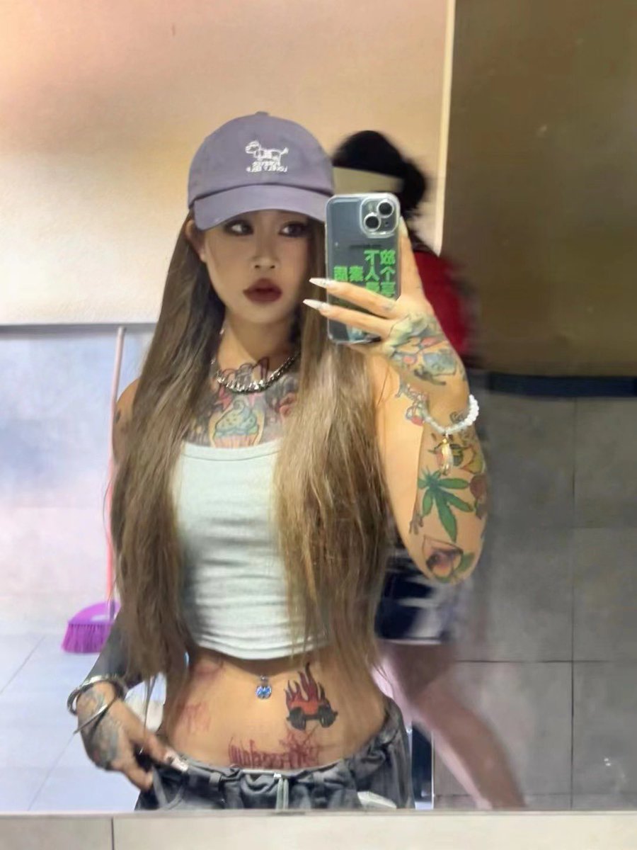 严杜尧亲妈的阳痿绿龟🐢 tweet media