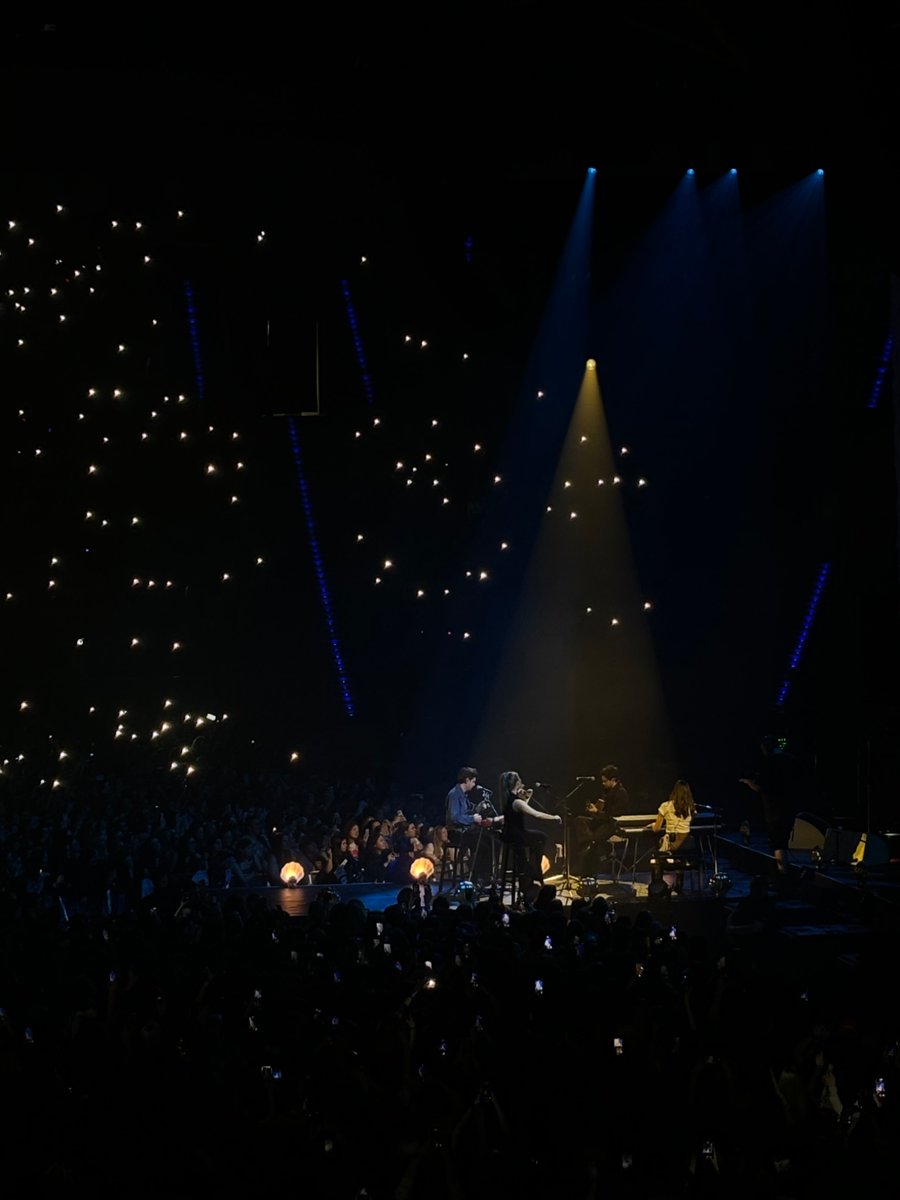 thkissr's tweet photo. Rok temu widziałam Nialla :((
#TheShowLiveOnTour https://t.co/qKrO9kvVsh