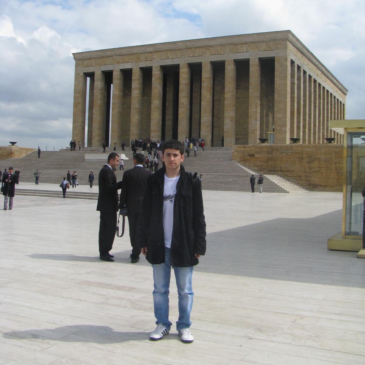 Gezi Direnişi’nde darp edilerek 19 yaşında yaşamı elinden alınan arkadaşımız Ali İsmail Korkmaz'ı doğum gününde saygıyla anıyoruz!