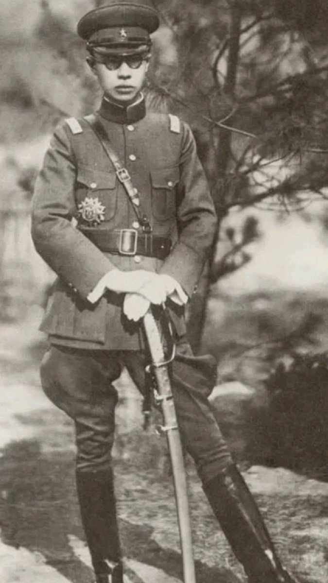 PyhnPynamitee's tweet image. ตัวเล็กมาก เท่าแอปเปิลสองลูกได้