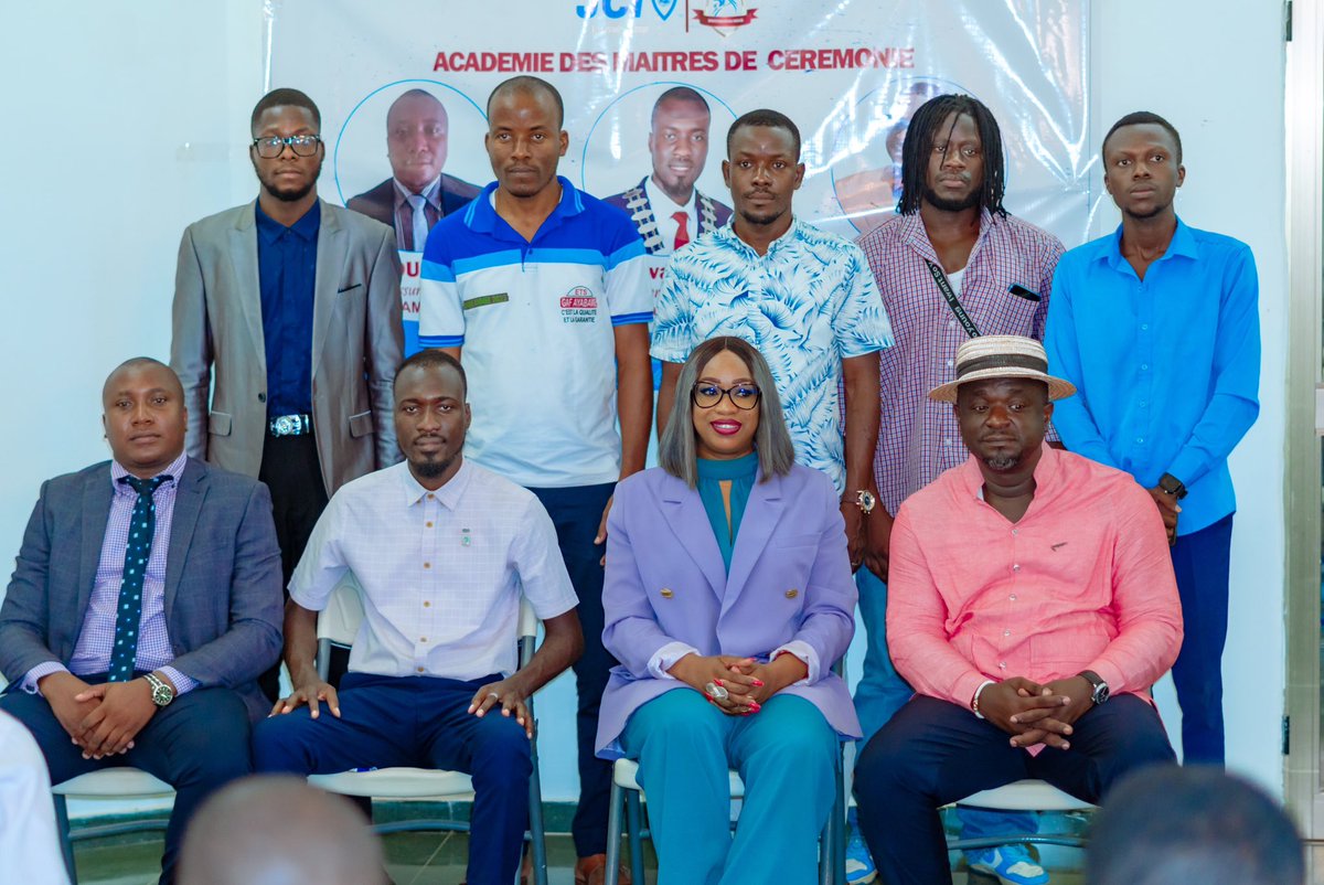 WatsonGuy's tweet photo. Ce samedi 15 mars 2025 a marqué a Lome le lancement officiel de l’Édition 3 de l' academie des maitres des MCs de la JCI Lomé Azur dont je suis le Parrain de cette année. tenue précisement  à l’Hotêl Astorya. https://t.co/20RUsKDneV