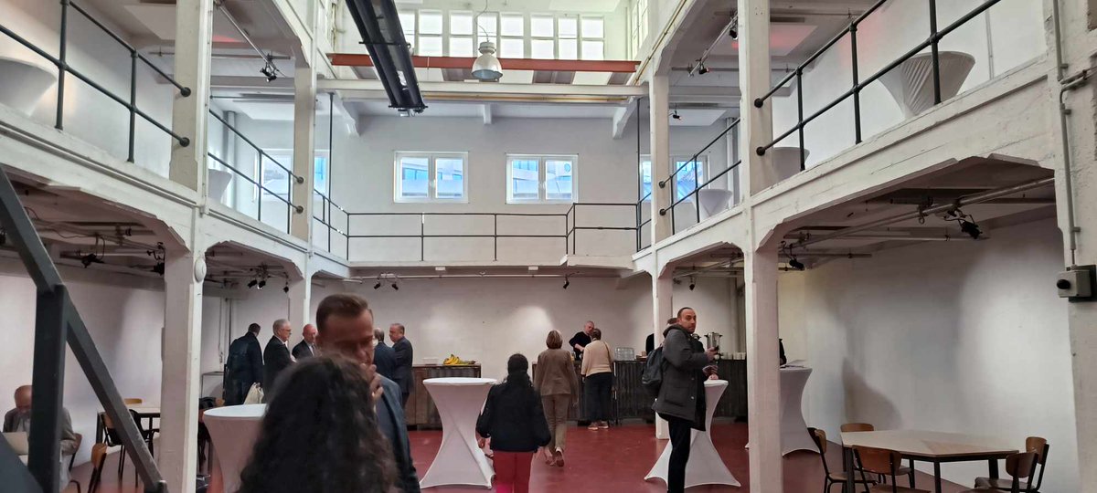 CoopsEurope's tweet image. We&apos;re kicking off soon &quot;Coops as Drivers of Change&quot;, co-hosted by @EU_Growth, @CECOP_coops &amp;amp; @EU_EESC, at La Vallée, Brussels!
🔹 Coops &amp;amp; industrial policy
🔹 Resilience &amp;amp; green transition
🔹 EU-level support

The rooms are ready, and attendees are arriving—let&apos;s get started! 🚀