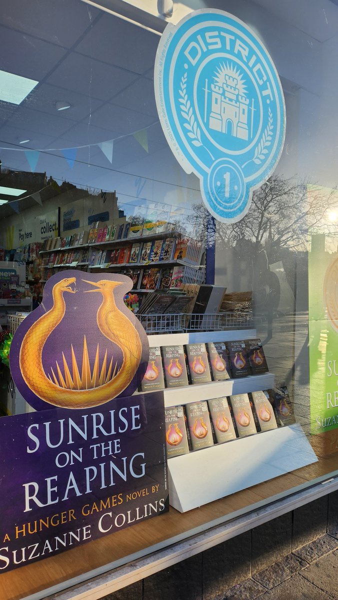 monica (@awildbook) on Twitter photo Woke up early today to go to The works and get my Sunrise on the reaping book and my tote with goodies.
Super special thanks to The Works Edinburgh staff for opening extra early today so we could get the goodies early! 💜
<a href="/scholasticuk/">Scholastic UK</a> Woke up early today to go to The works and get my Sunrise on the reaping book and my tote with goodies.
Super special thanks to The Works Edinburgh staff for opening extra early today so we could get the goodies early! 💜
<a href="/scholasticuk/">Scholastic UK</a>