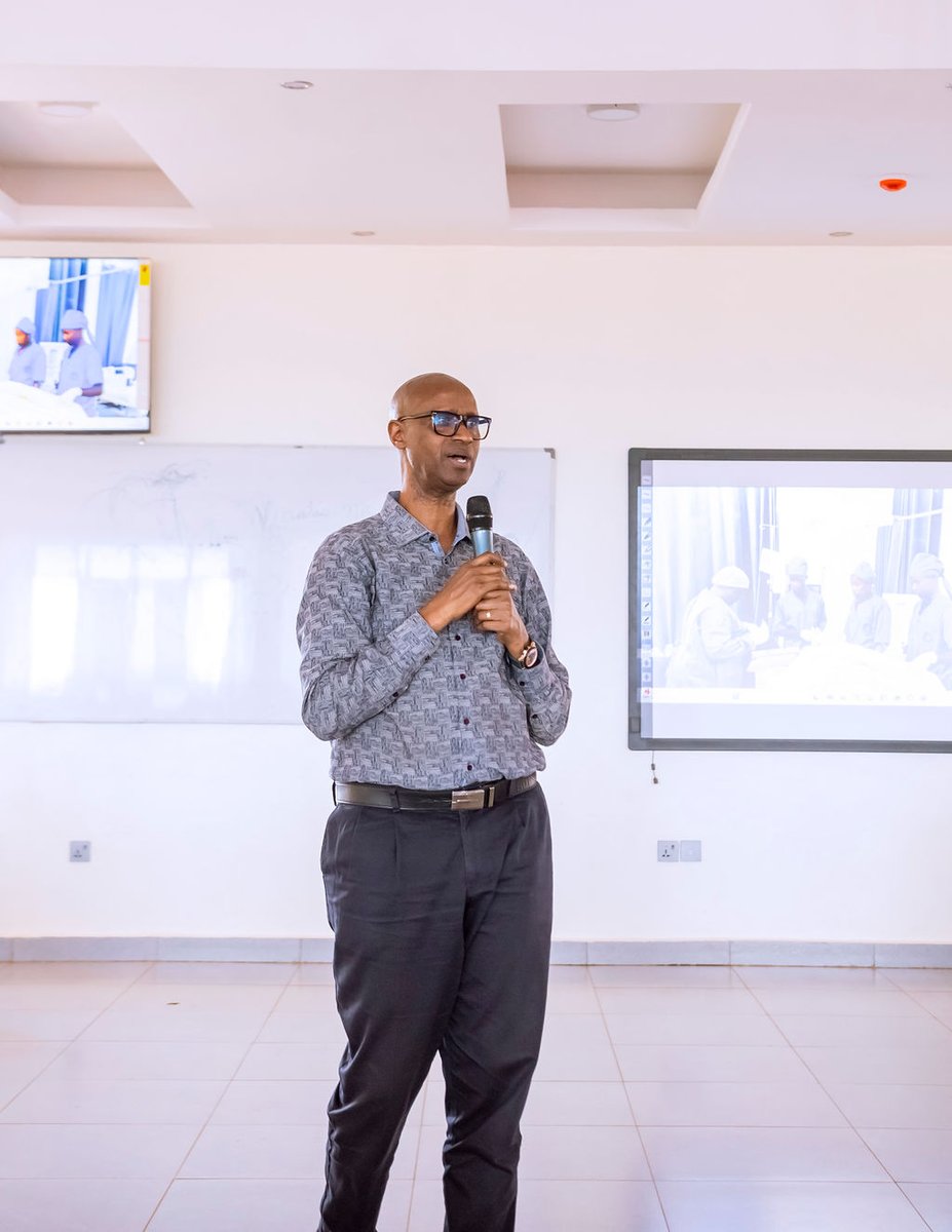 rahpc_rw's tweet image. Day 2 of the RAHPC Public Lecture was successfully held at #KibogoraPolytechnic, Rusizi Campus, continuing insightful discussions on:
Health Regulations, Professional Ethics, Fostering teamwork for better patient care.