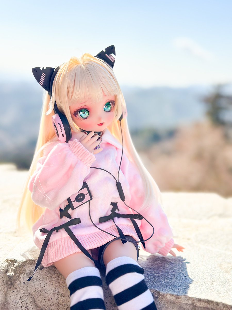 次東京に行くのは7/27(日)のアイドール東京を予定しています🌸

<a href="/eRisuAru/">eRisuAru</a> 
MDDサイズのレジンキャンディ屋さん

<a href="/chil_angelic/">ちる@えんじぇりっく</a> 
カスタムヘッド屋さん

↑関東のお友達との豪華な３人ブースです❣️

合体は
<a href="/snows_room_doll/">Snow's room🎀【2/1ドルミス、2/14ｱｲﾄﾞｰﾙ名古屋】🎀</a> 
Snow’s roomさんです✨

楽しみ♪

#アイドール東京