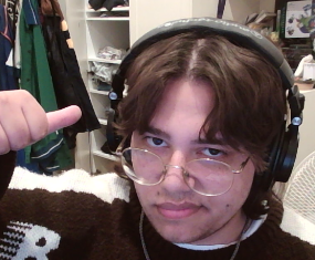fuck this joint im goin to kick

LIVE NOW link below