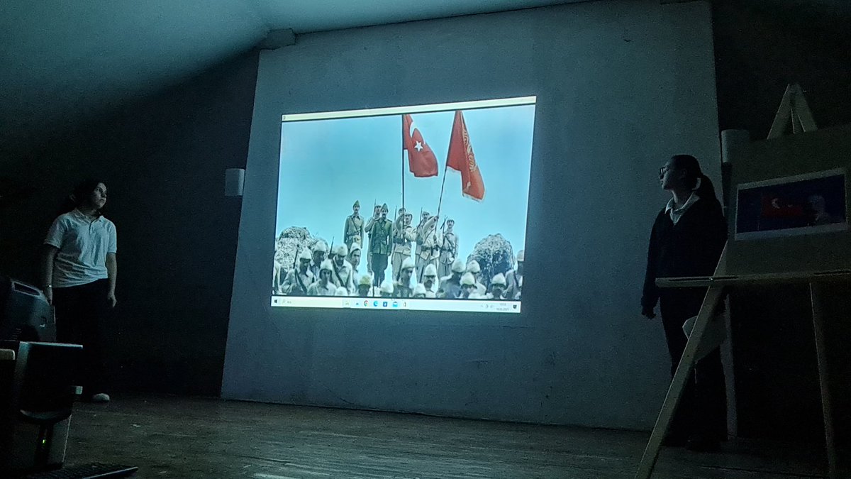 18 Mart Şehitleri Anma Günü ve Çanakkale Zaferi’nin 110. yıl dönümünde, vatan uğruna canlarını feda eden kahramanlarımızı saygı ve minnetle anıyoruz.@AgriValilik <a href="/agrimem/">AĞRI MEM</a> <a href="/hasan_kokrek/">Hasan Kökrek</a> <a href="/aatilla04/">Abdullah Atilla</a>