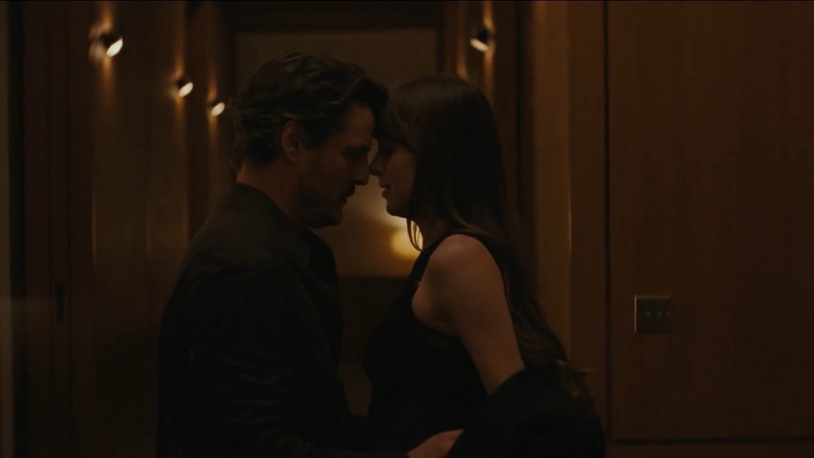 idc if he’s secretly in the mafia im letting him get me pregnant