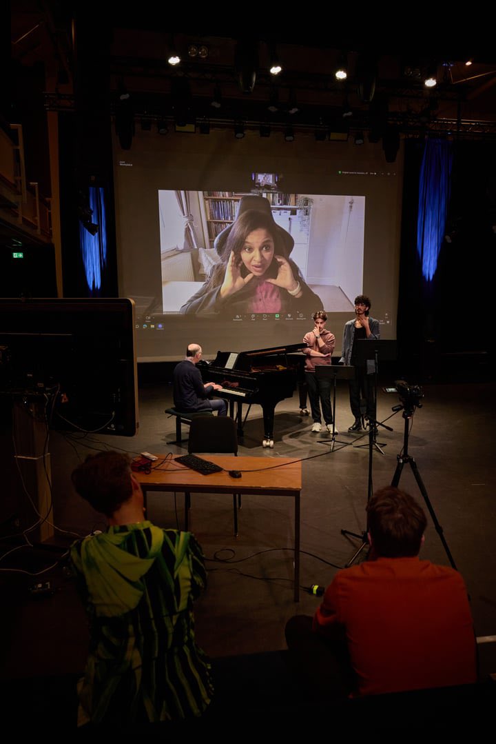 Vocal masterclass at <a href="/ArtEZUniversity/">ArtEZ</a> in the Netherlands. Worked with these brilliant students on #classical and #musicaltheatre repertoire focusing on #technique and #artistry. Such fun!
Thanks to Ellen Pieterse and ArtEZ for this invitation. Such a treat! 
📷: Gerbrand Pot