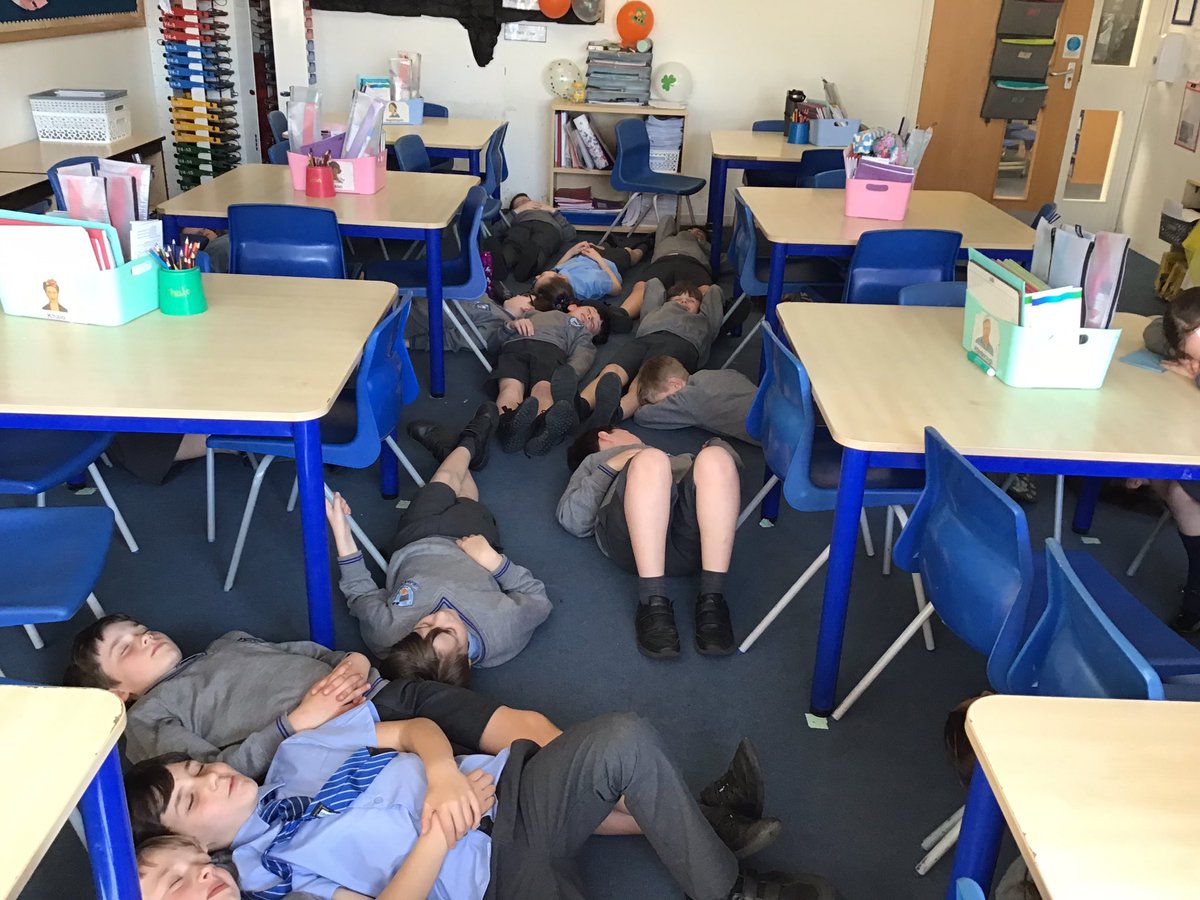 StJBoscoYear4's tweet photo. Happy breathing #myhappymind https://t.co/gZpGKxpqXG