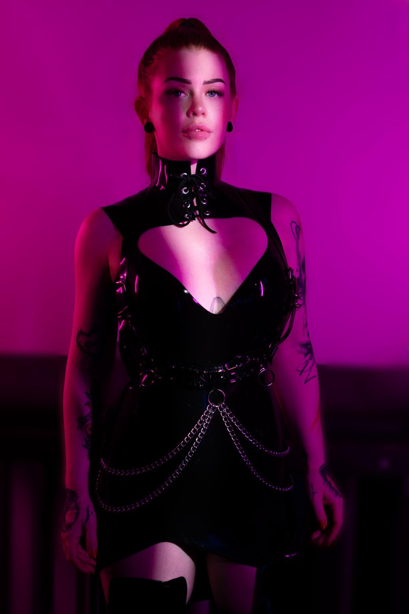 📷: <a href="/fetish_bound/">Fetish Bound Photography</a> 
🏡: <a href="/DungeonRental/">Toronto Dungeon Rental</a>
