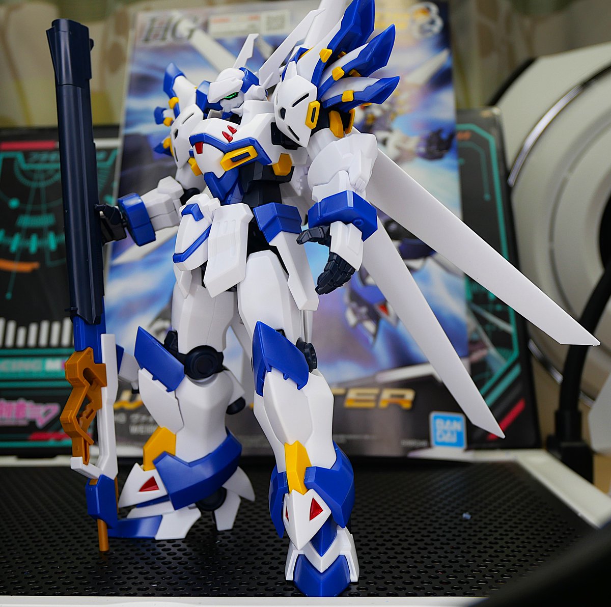 pugken2005's tweet image. HGヴァイスリッターの素組完了😆
#スパロボ 
#プラモデル