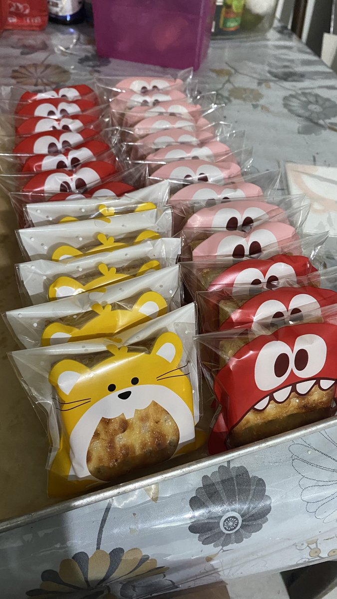 gemesssss banget plastik opp nya 🙈