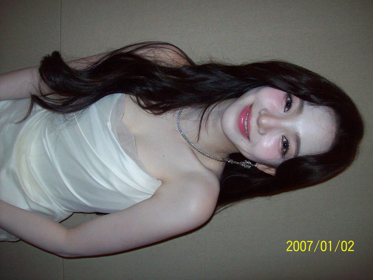 hourlykrn's tweet image. 