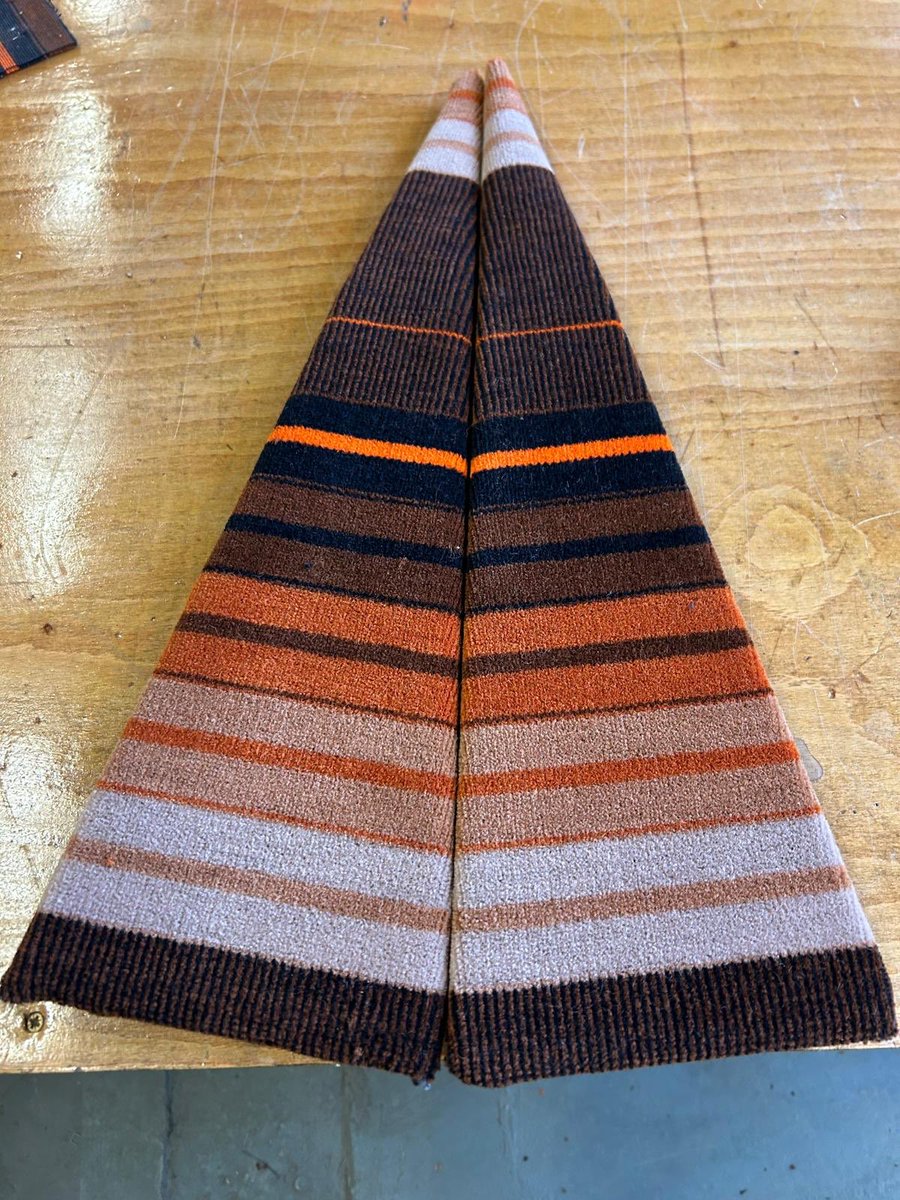 423417_GordonPettitt (@gordon_3417) on Twitter photo A small nugget from the work going on with <a href="/LynnTheTrim/">Lynn The Trim</a> yesterday….
Vintage seating components finished with care for <a href="/earailwaymuseum/">East Anglian Railway Museum</a>. A small nugget from the work going on with <a href="/LynnTheTrim/">Lynn The Trim</a> yesterday….
Vintage seating components finished with care for <a href="/earailwaymuseum/">East Anglian Railway Museum</a>.