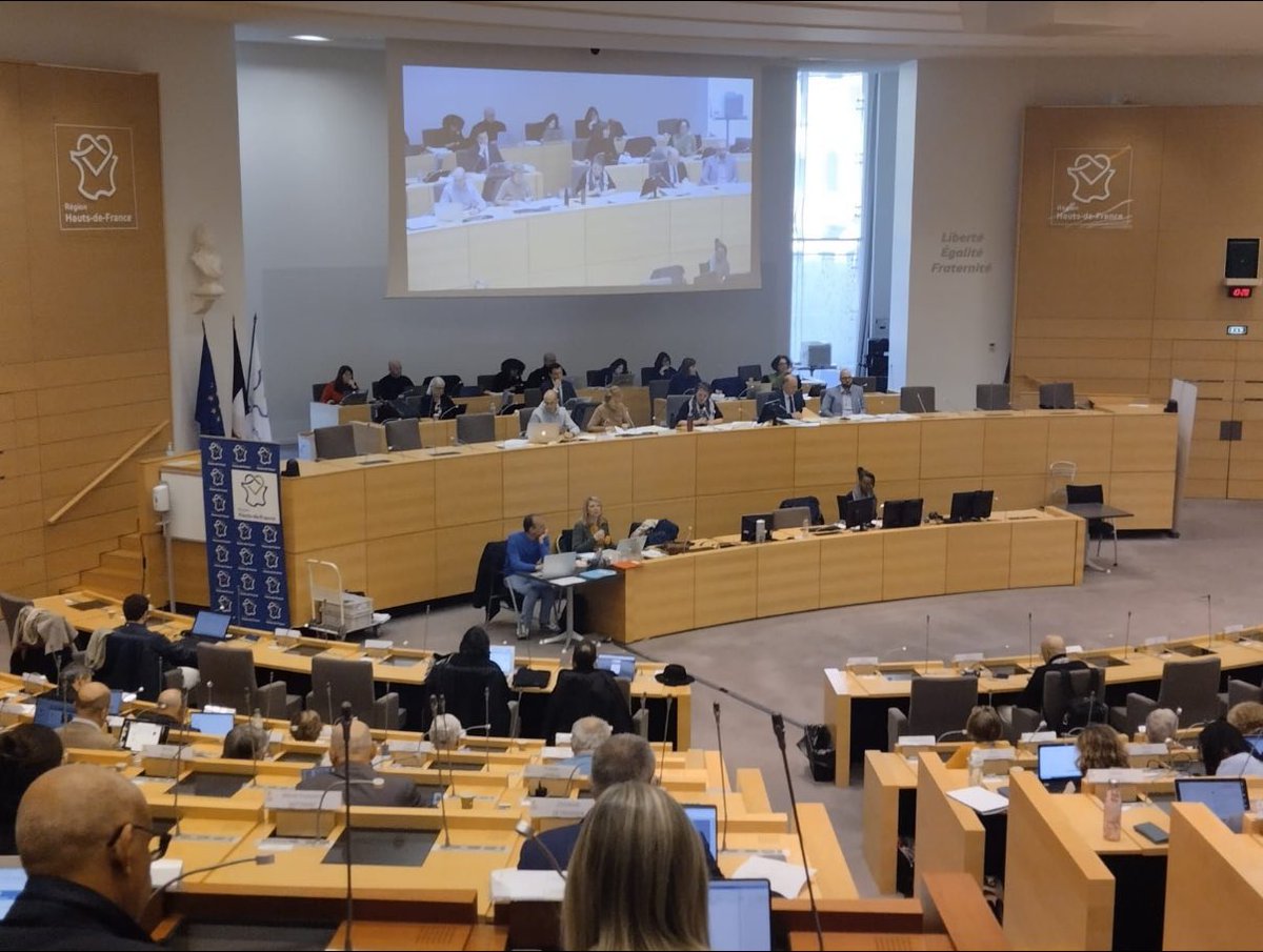 JulienTaillez's tweet photo. Une plénière CESER Hauts-de-France très riche aujourd’hui où j’ai pu présenter l’avis du CESER relatif à l’avenant Mobilités 2023-2027 au Contrat de Plan Etat-Region des Hauts de France 2021-2027

L’avis a été voté à l’unanimité par les conseillers de l’assemblée ☺️ https://t.co/hJsCkXPMX5