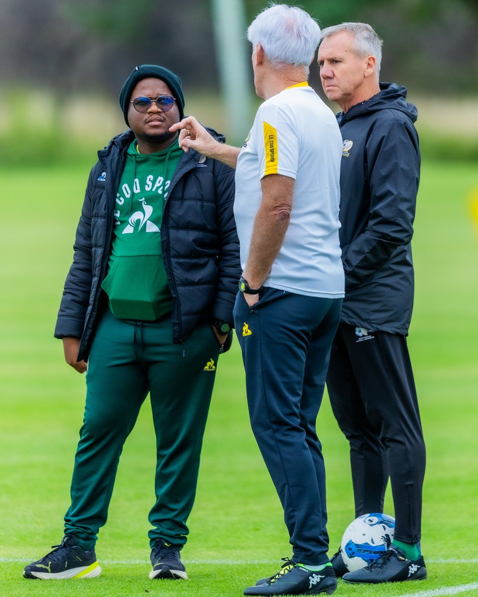 SinesiphoMali's tweet photo. "Coming together is a beginning. Keeping together is progress. Working together is success."
- Henry Ford
#MkhuluLomsebenzi #BafanaBafana #HeadTacticalAnalyst #TechnicalScout https://t.co/kWHjW70AYj