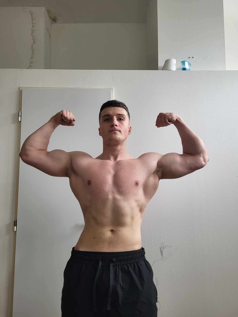 Jimmbocs tweet media