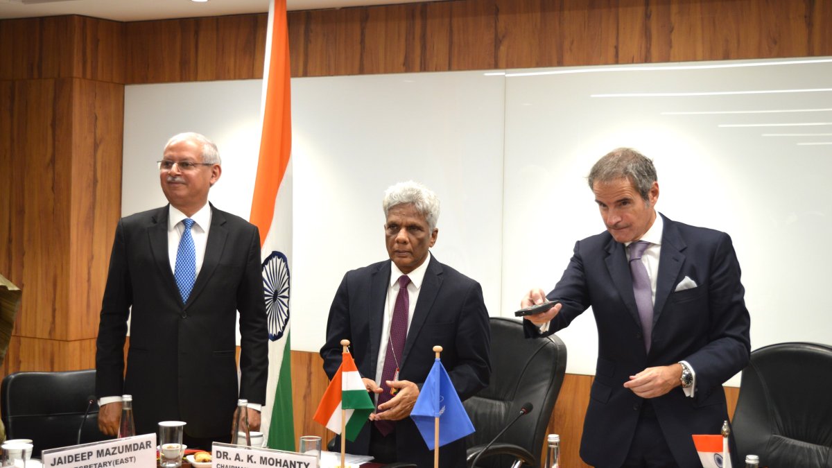DG <a href="/iaeaorg/">IAEA - International Atomic Energy Agency ⚛️</a> Mr. <a href="/rafaelmgrossi/">Rafael Mariano Grossi</a> inaugurates the S N Bose Building of #GCNEP, introduces the Certificate Course on Nuclear Engineering in presence of Dr. Ajit Kumar Mohanty, Secretary, DAE, and diplomats from GCNEP partner countries. 1/2 <a href="/MEAIndia/">Randhir Jaiswal</a> <a href="/IndiainAustria/">India in Austria</a>