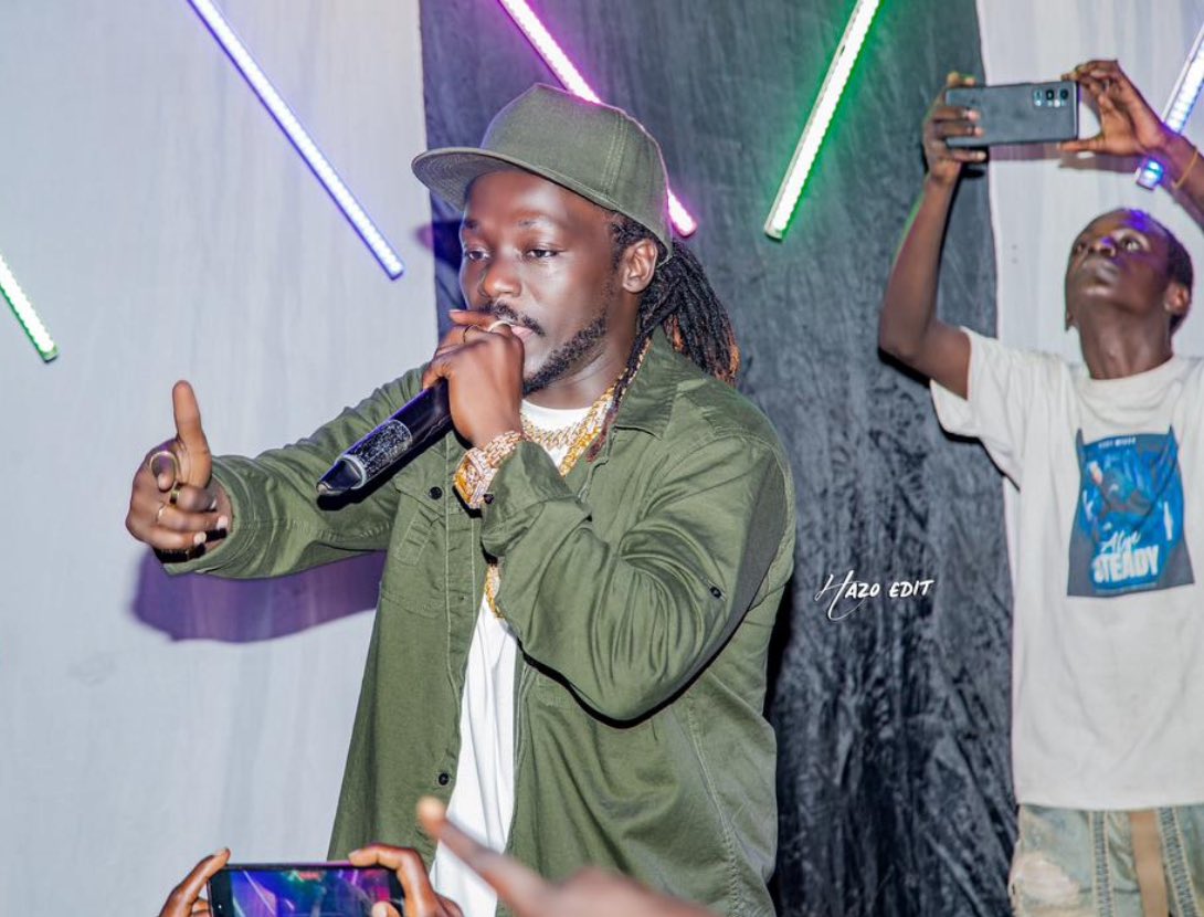 Sometimes I salute 🫡 myself in front of the mirror for holding it down . .. 
it motivates me to never give up.